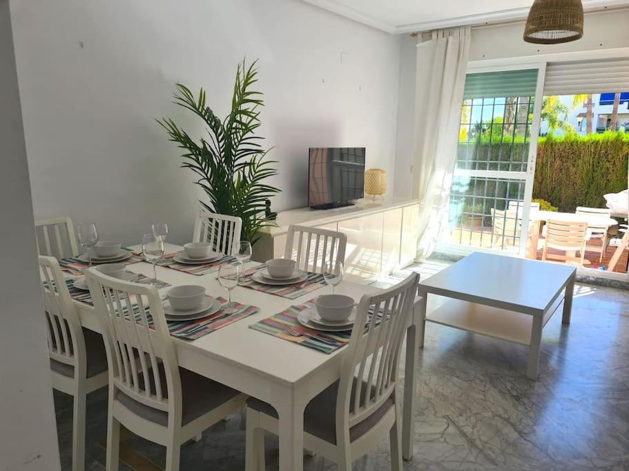 Ground Floor In Appartement *